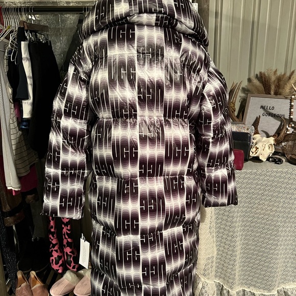 NWT UGG Catherine Puffer Jacket size medium - Picture 12 of 15
